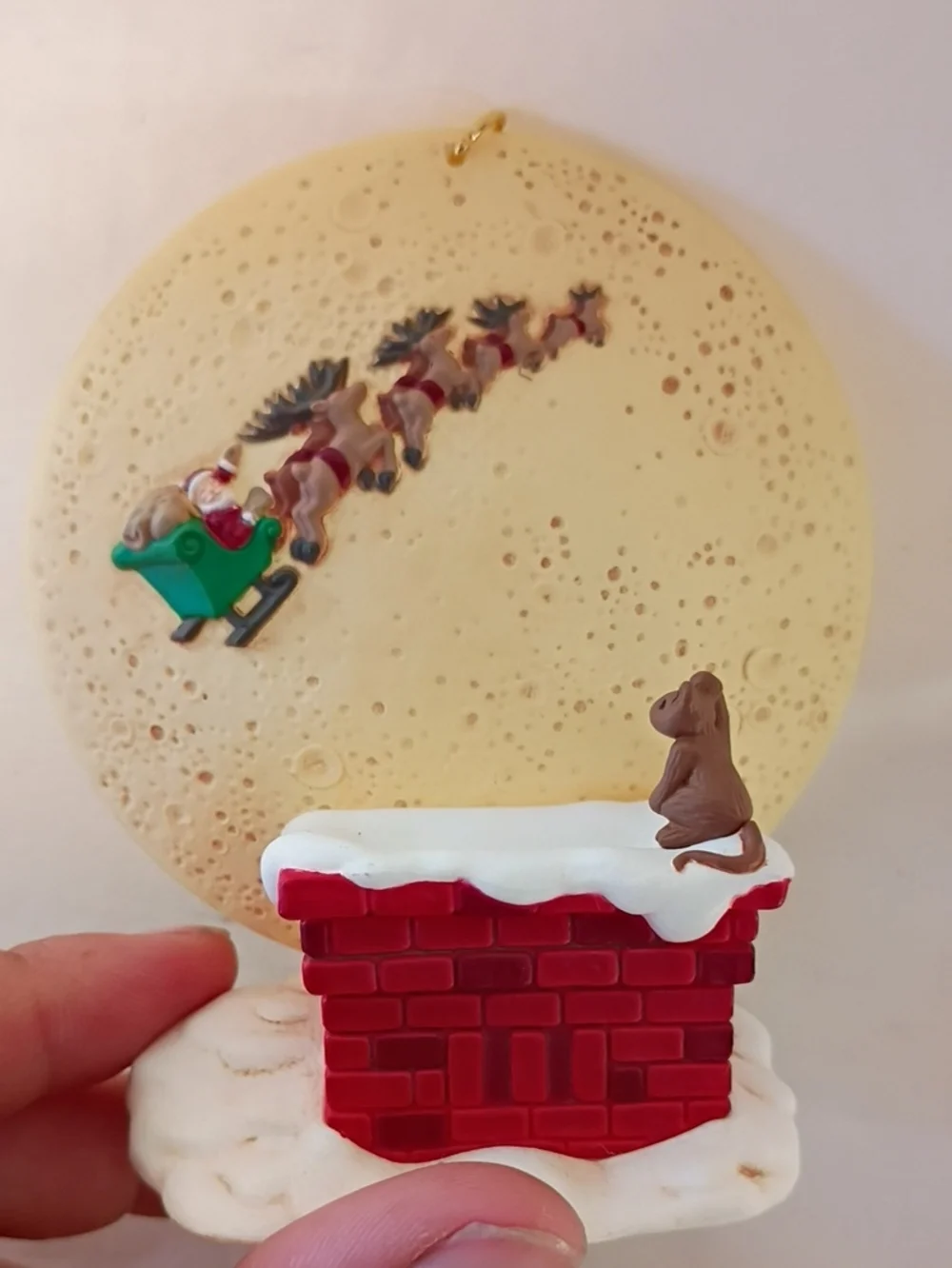 1997 Keepsake of Membership Hallmark Christmas ornament, Happy Christmas to All